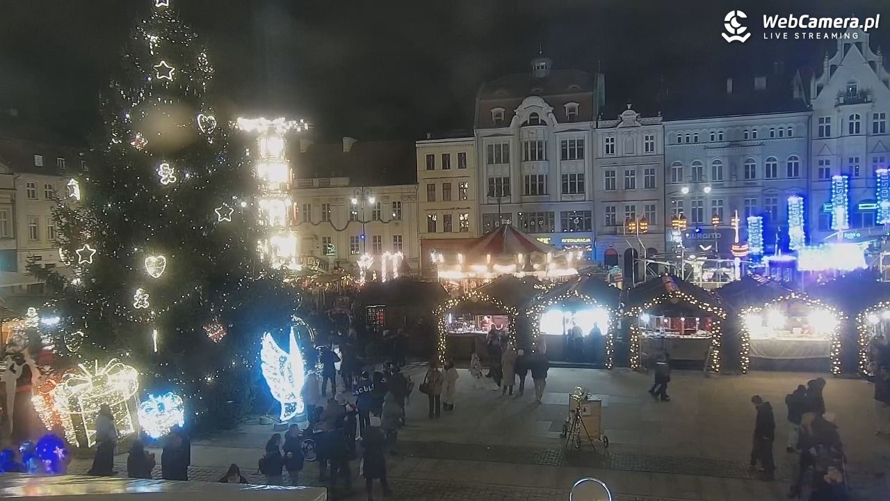 Bydgoszcz - widok na Rynek - 21 grudzień 2025, 16:52