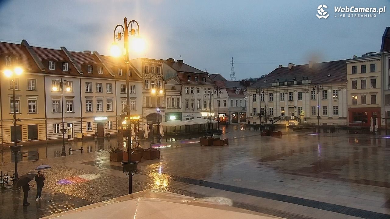 Bydgoszcz - widok na Rynek - 05 kwiecień 2026, 19:36