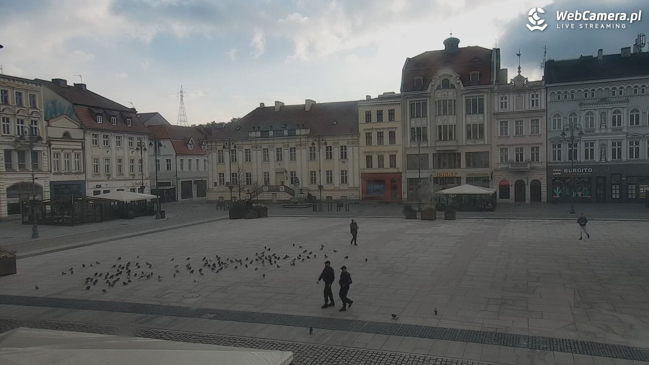 Bydgoszcz - widok na Rynek - 03 listopad 2025, 13:49