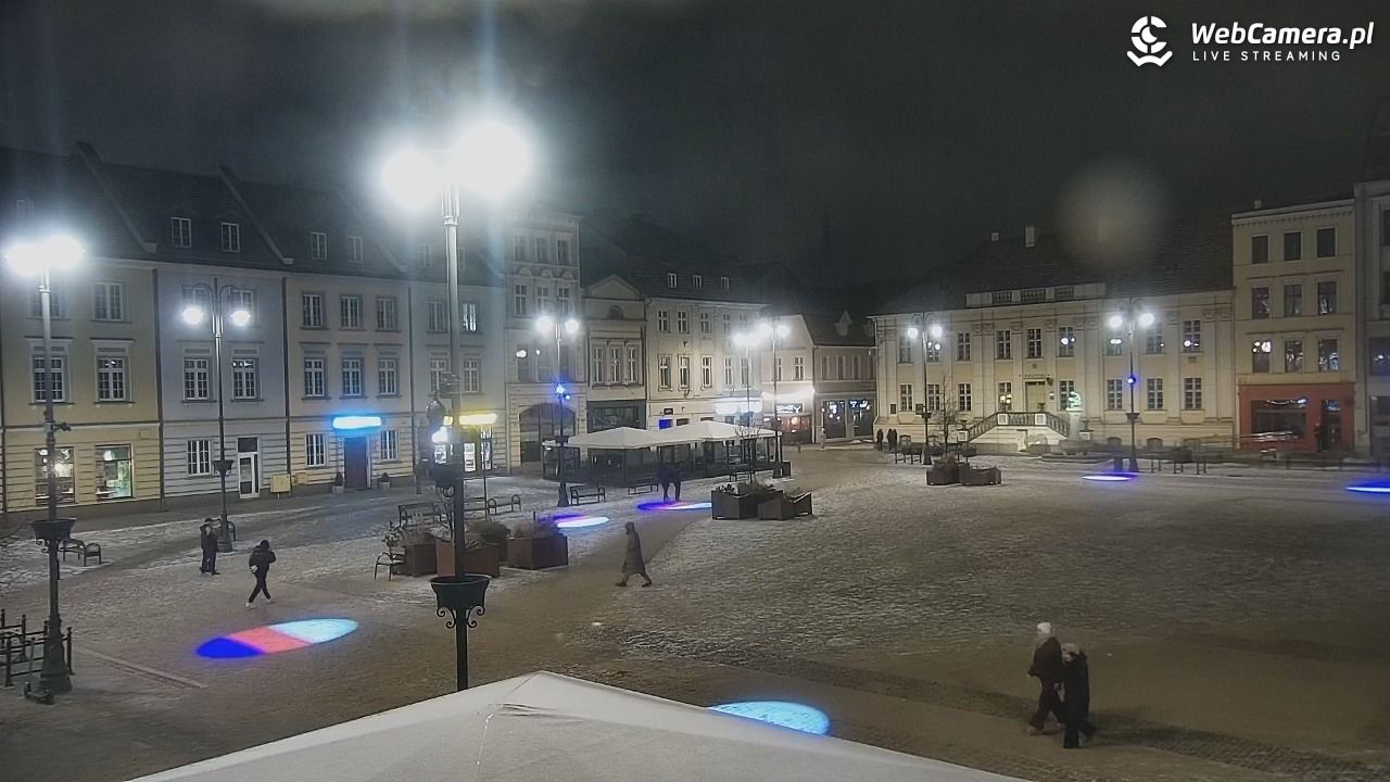 Bydgoszcz - widok na Rynek - 17 luty 2026, 20:13