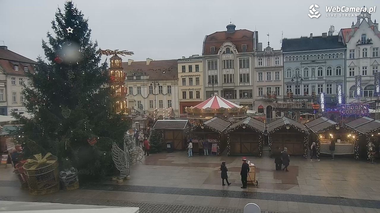 Bydgoszcz - widok na Rynek - 20 grudzień 2025, 13:00