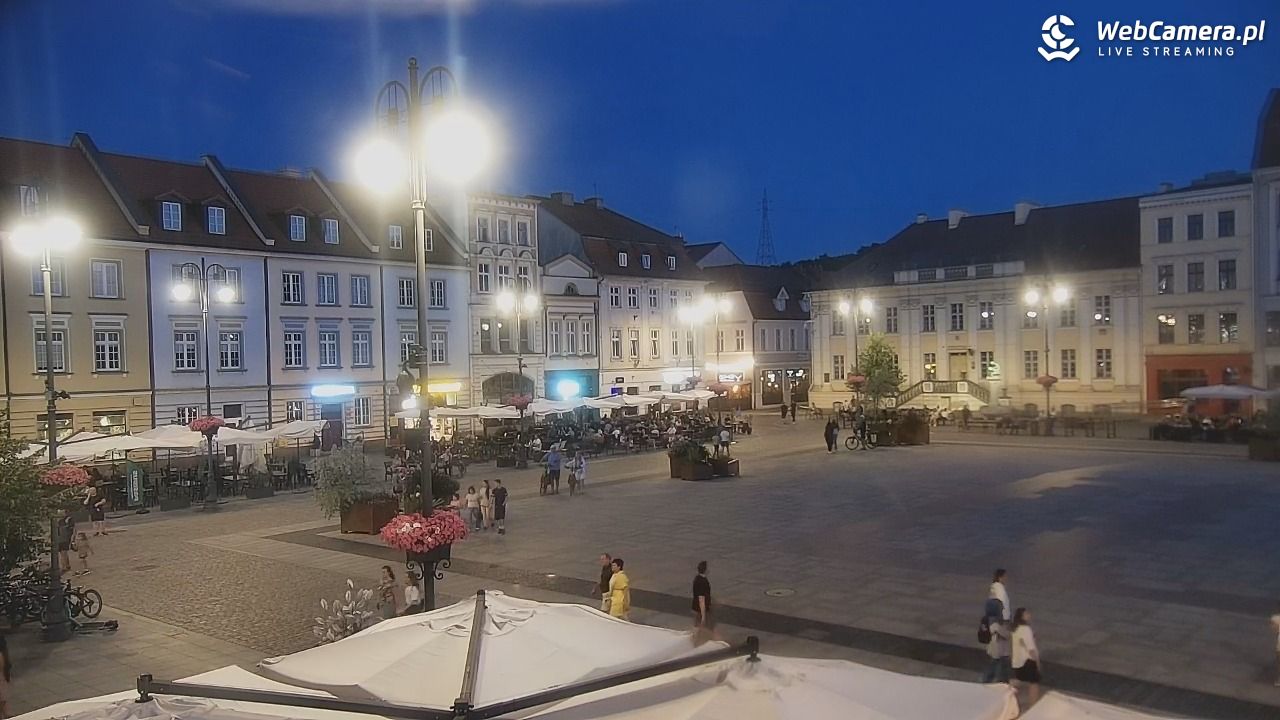 Bydgoszcz - widok na Rynek - 14 sierpień 2026, 20:52