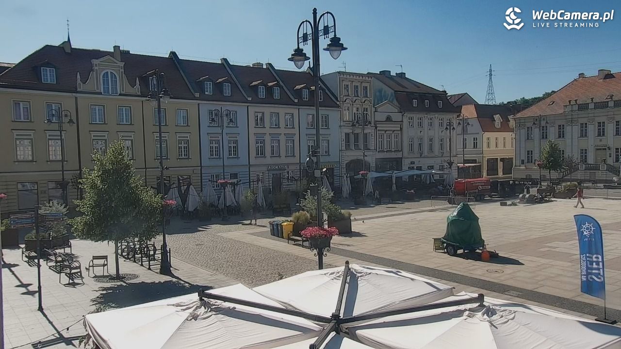 Bydgoszcz - widok na Rynek - 14 czerwiec 2025, 09:18