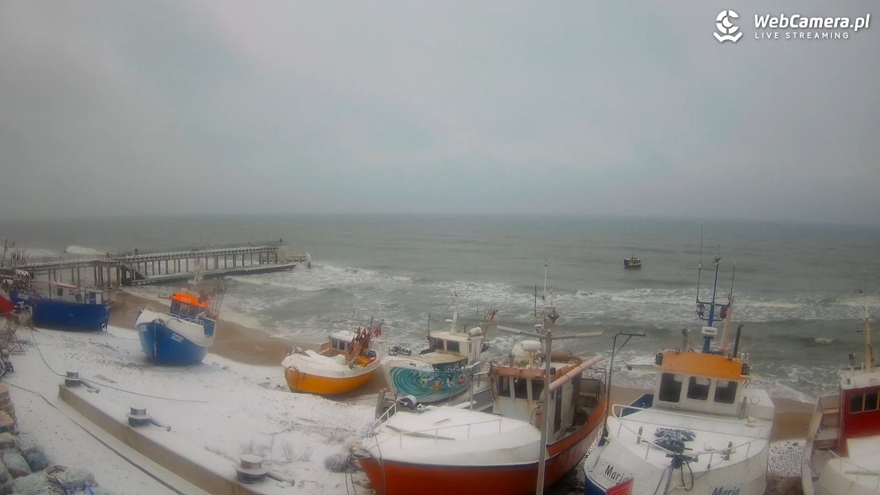 CHŁOPY - widok na kutry rybackie - 27 styczeń 2026, 11:05