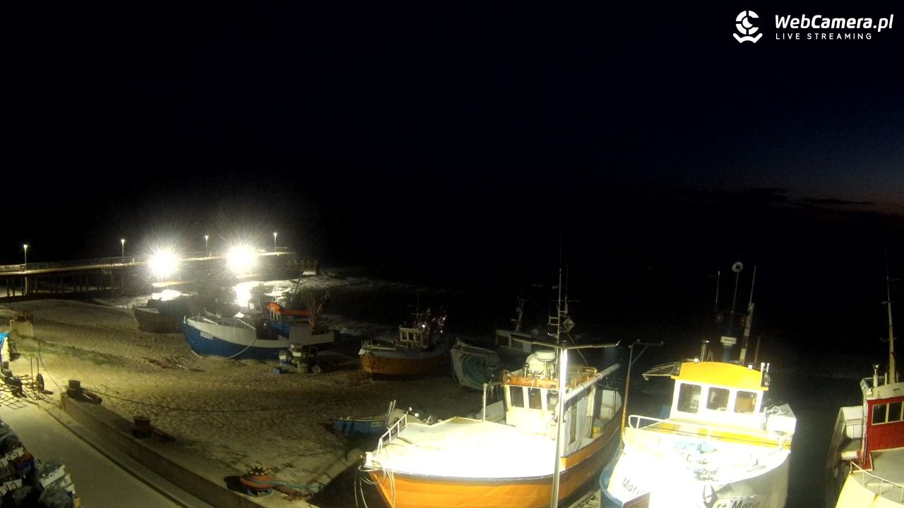 CHŁOPY - widok na kutry rybackie - 09 maj 2026, 03:38