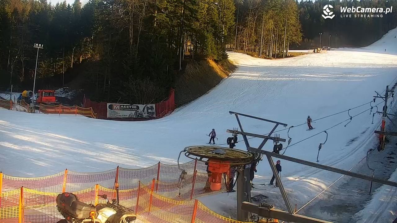 CIENIAWA - Ski - 28 luty 2026, 15:42