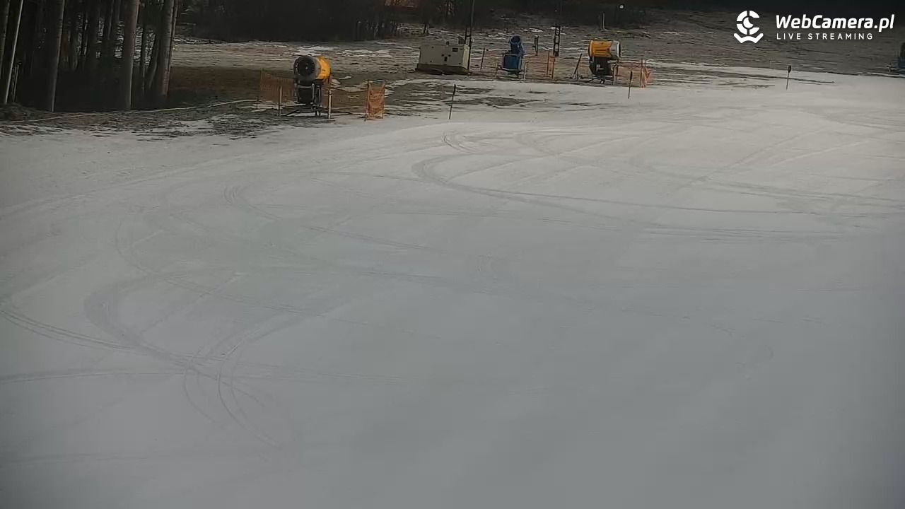 CIENIAWA - Ski - 15 grudzień 2025, 15:43