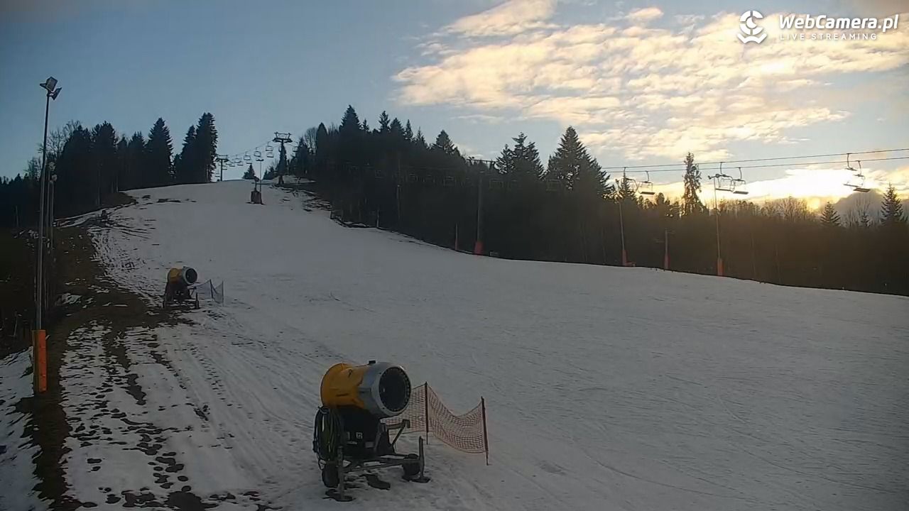 Wisła Cieńków - Stacja narciarska - 07 grudzień 2025, 14:52