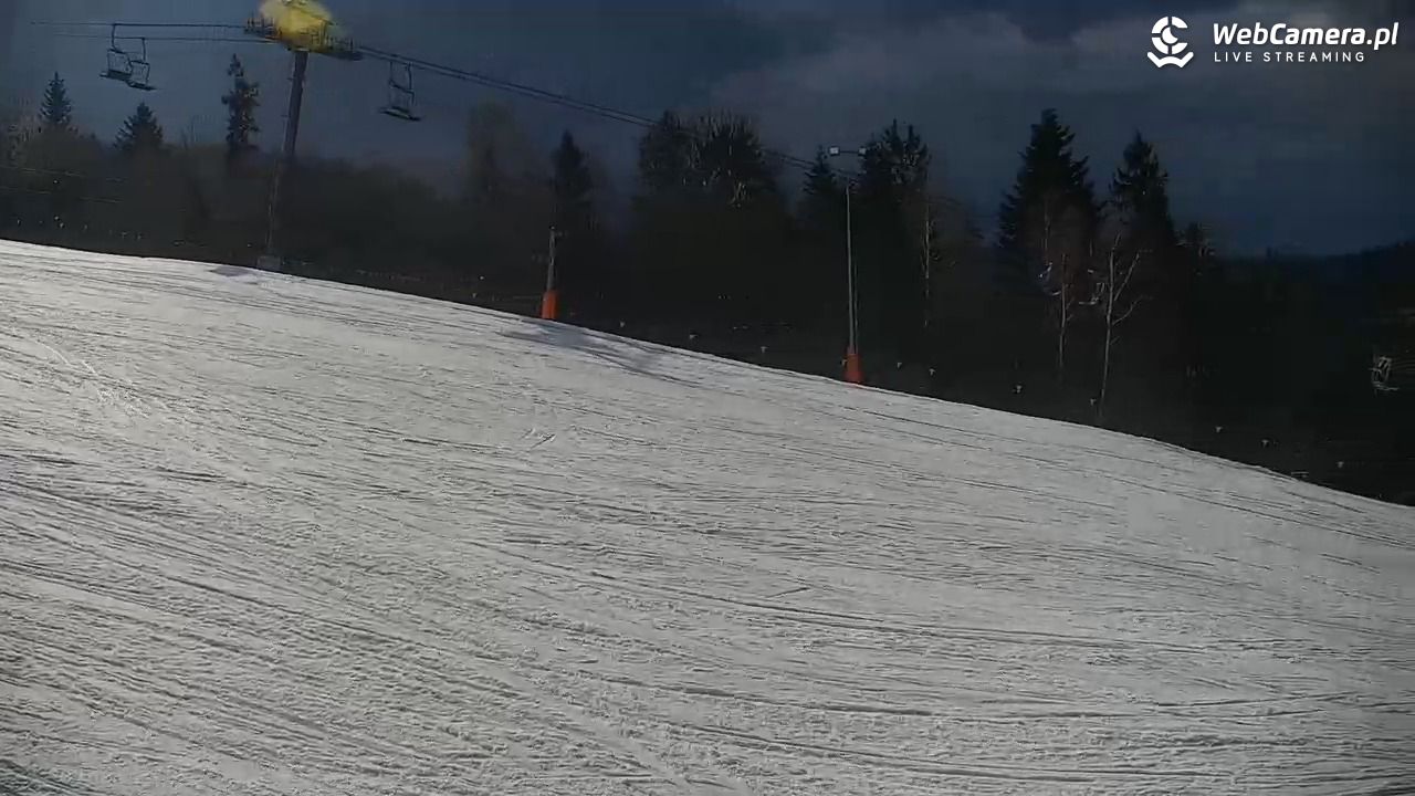 Wisła Cieńków - Stacja narciarska - 12 marzec 2026, 14:02