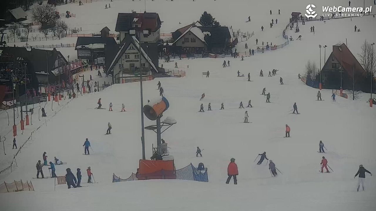 Cieńków - Stacja Narciarska widok z góry - 22 styczeń 2026, 12:21