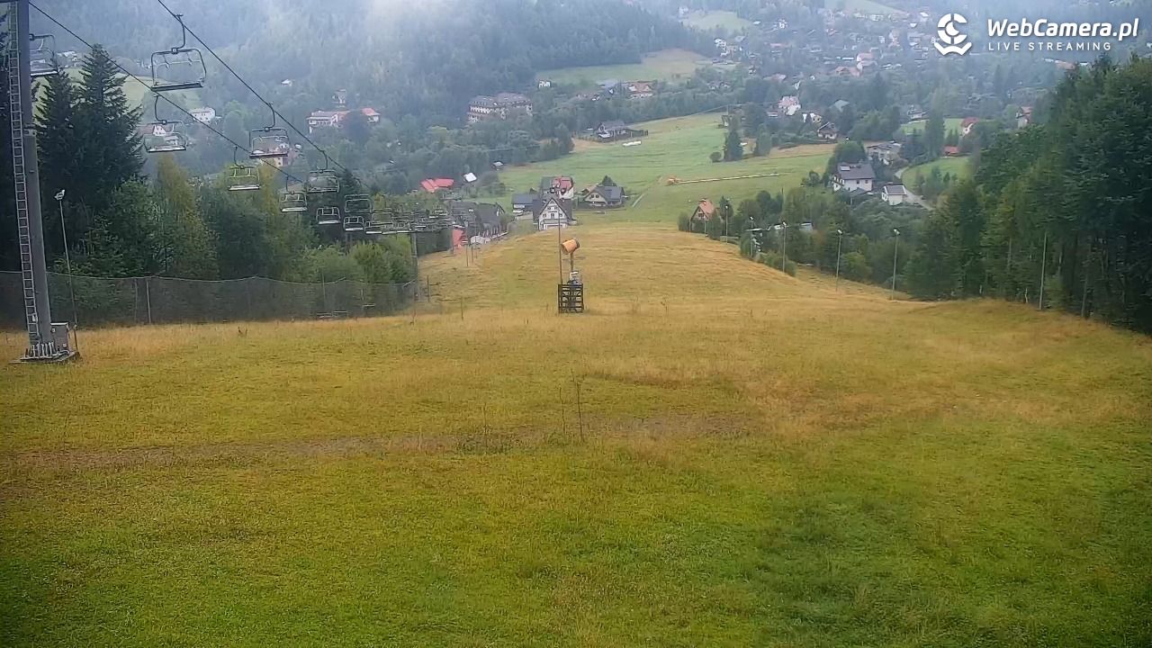 Cieńków - Stacja Narciarska widok z góry - 31 sierpień 2025, 12:18