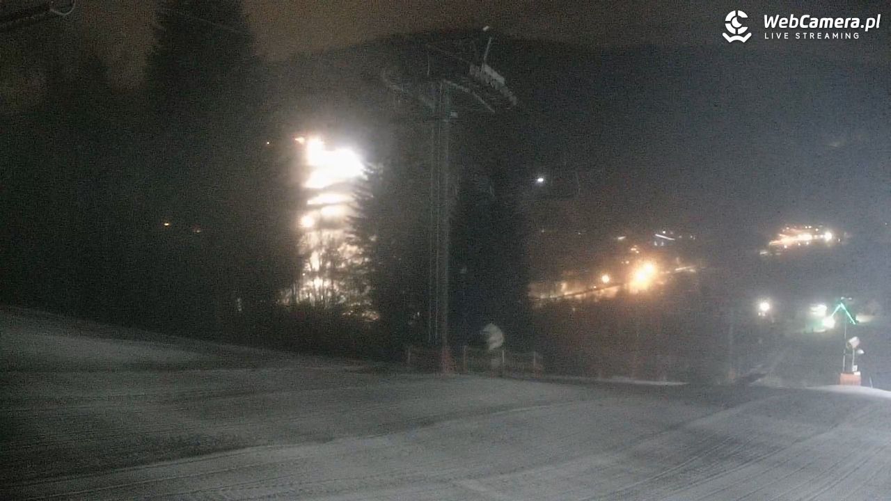 Cieńków - Stacja Narciarska widok z góry - 22 styczeń 2026, 22:27