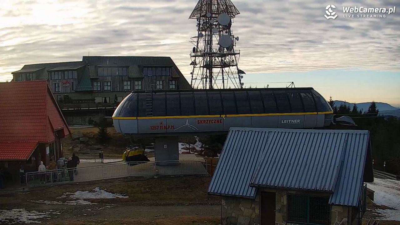 COS - SKRZYCZNE - 18 grudzień 2025, 14:17