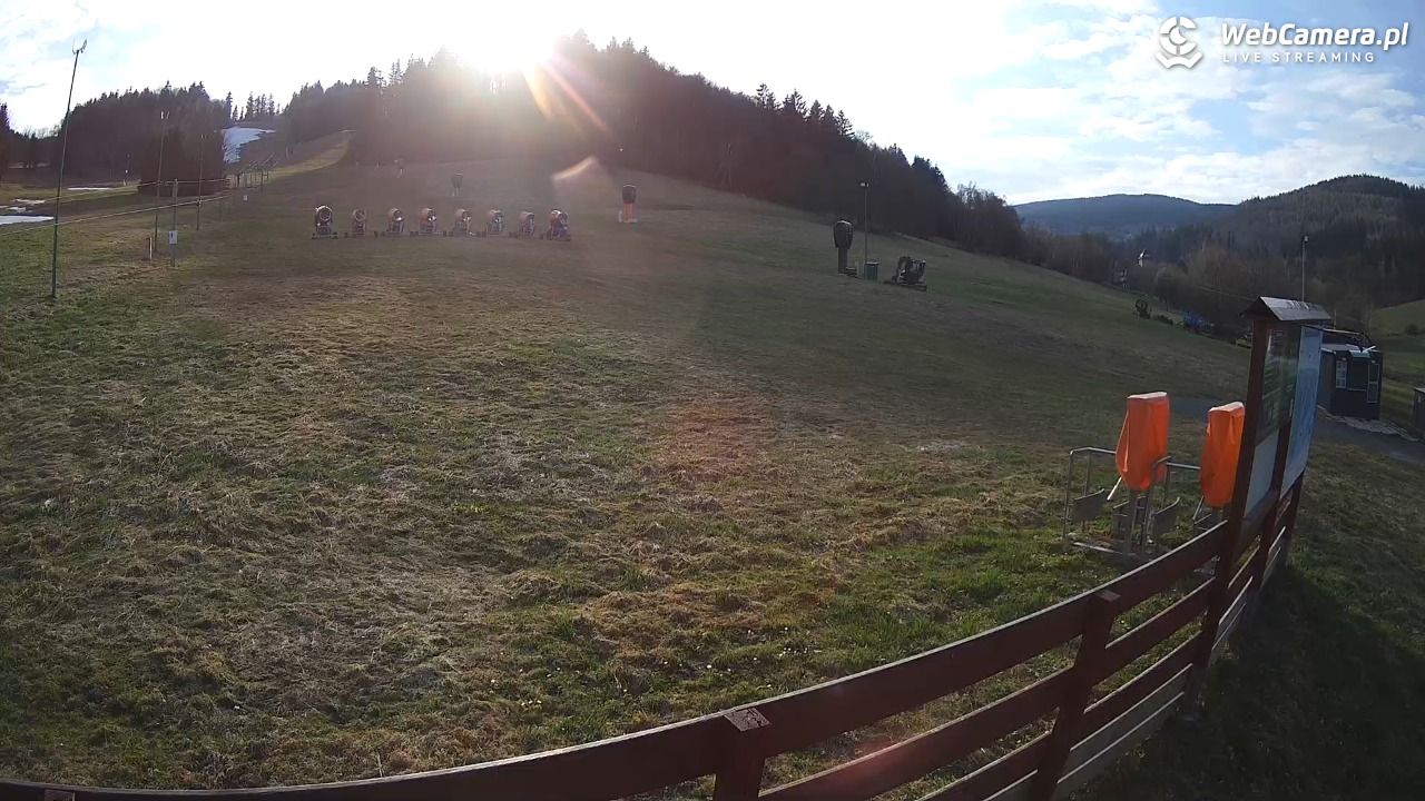 Czarnów-ski - 16 kwiecień 2026, 17:48