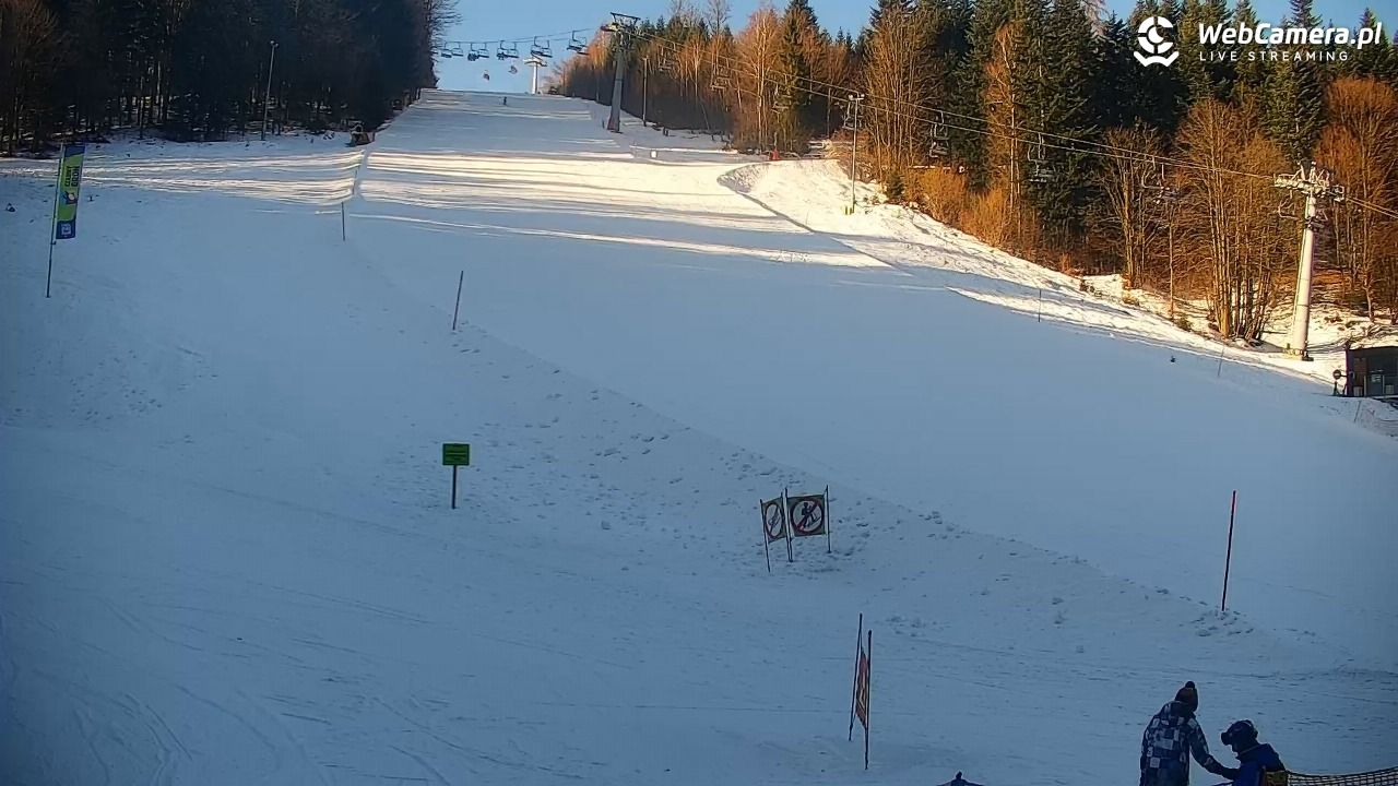 Rzyki - widok na dolny stok i orczyk w Czarnym Groniu - 20 styczeń 2026, 10:06