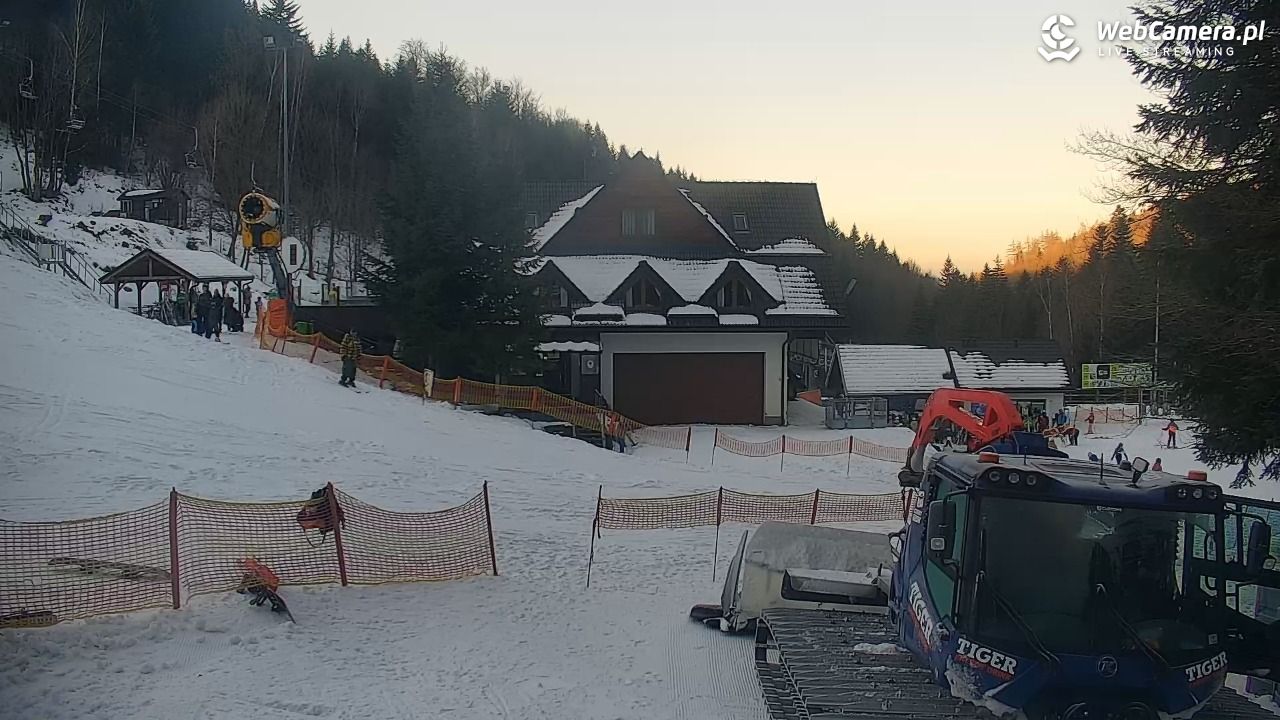 Rzyki - widok na dolny stok i orczyk w Czarnym Groniu - 18 styczeń 2026, 14:38