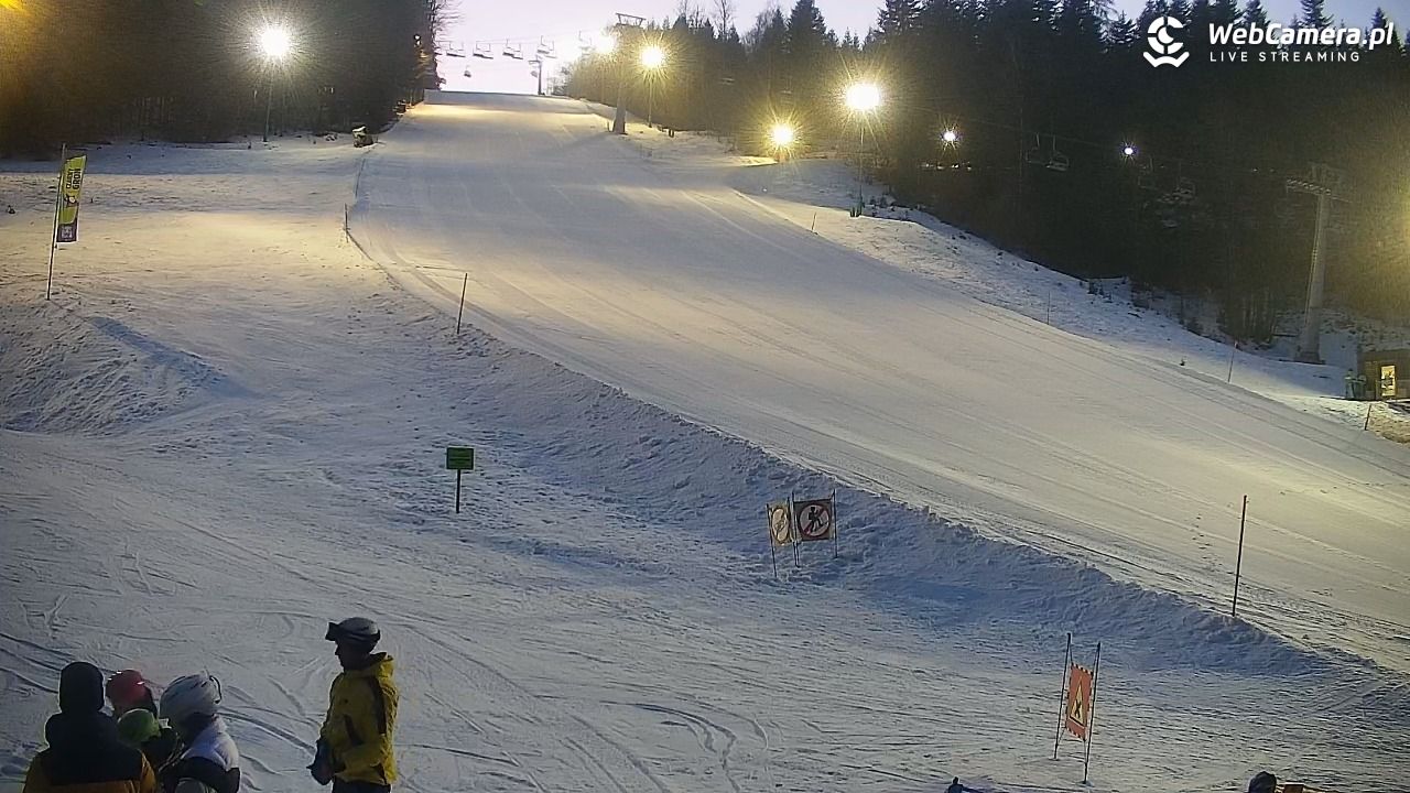 Rzyki - widok na dolny stok i orczyk w Czarnym Groniu - 19 styczeń 2026, 16:45