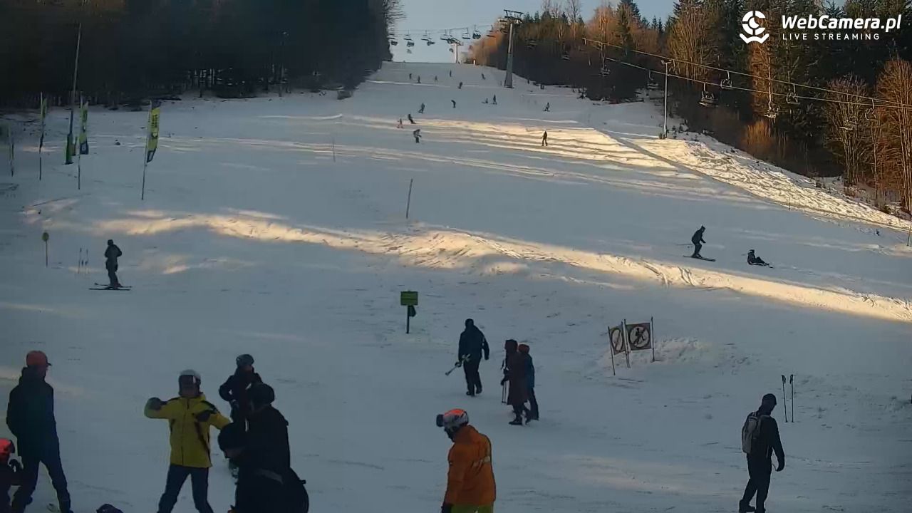 Rzyki - widok na dolny stok i orczyk w Czarnym Groniu - 17 styczeń 2026, 11:42