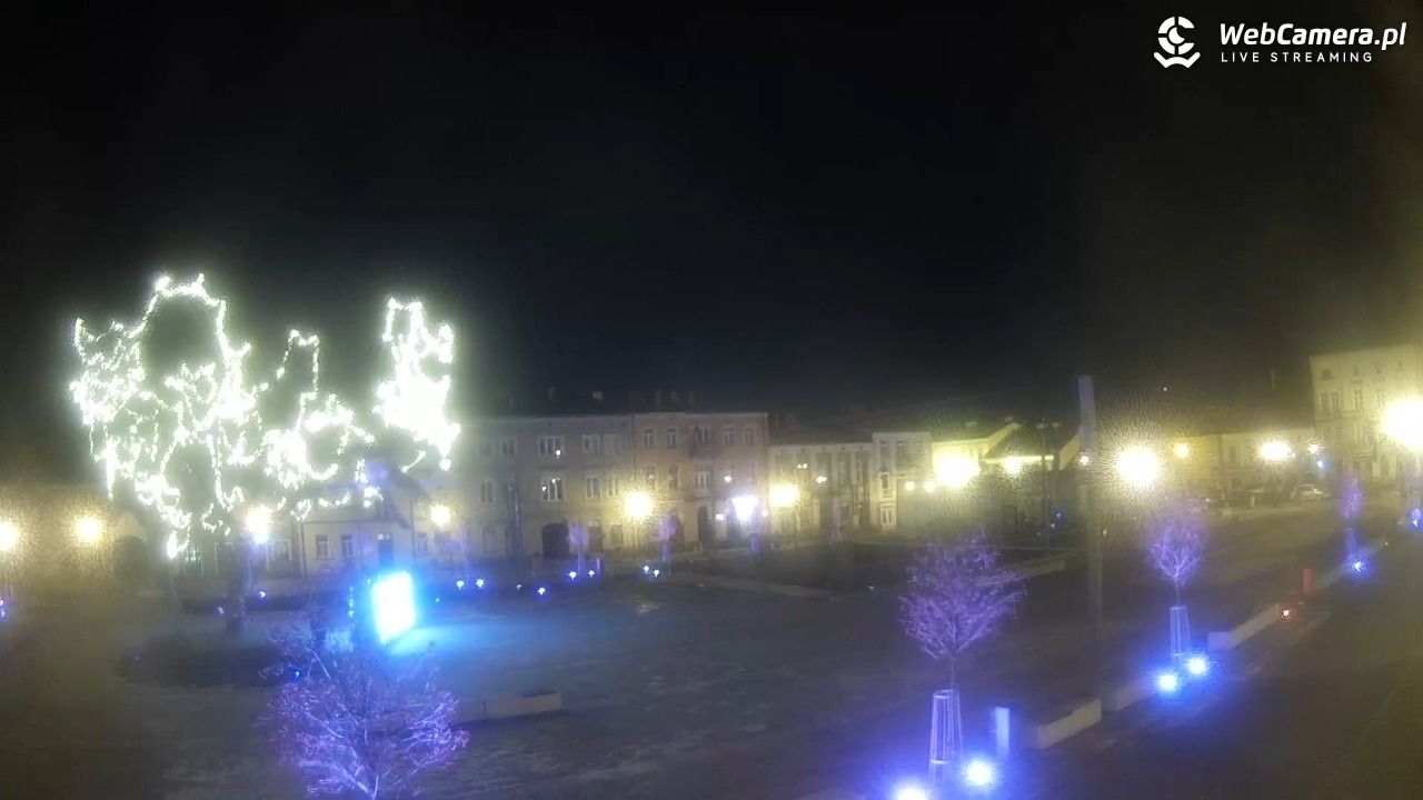 CZĘSTOCHOWA - widok na Stary Rynek - 31 grudzień 2025, 00:54