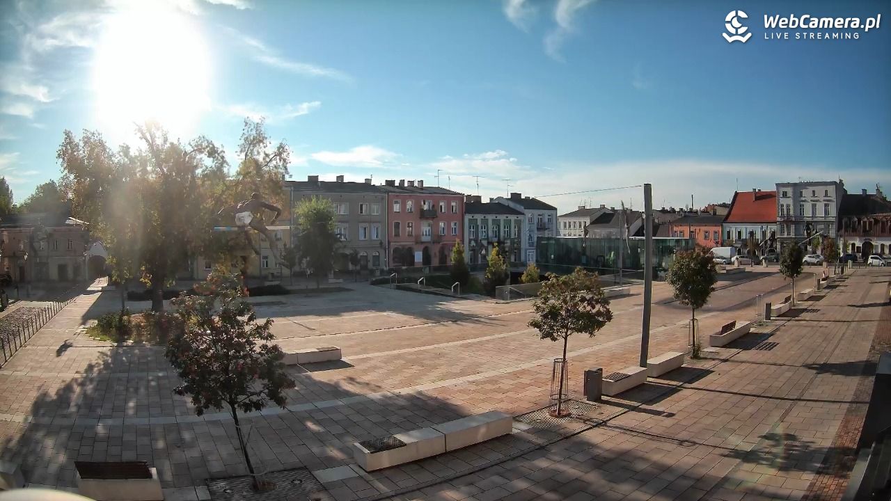 CZĘSTOCHOWA - widok na Stary Rynek - 20 sierpień 2026, 07:37
