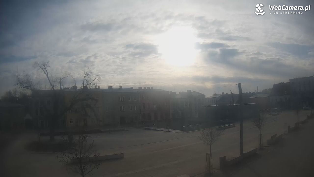 CZĘSTOCHOWA - widok na Stary Rynek - 21 luty 2026, 08:56