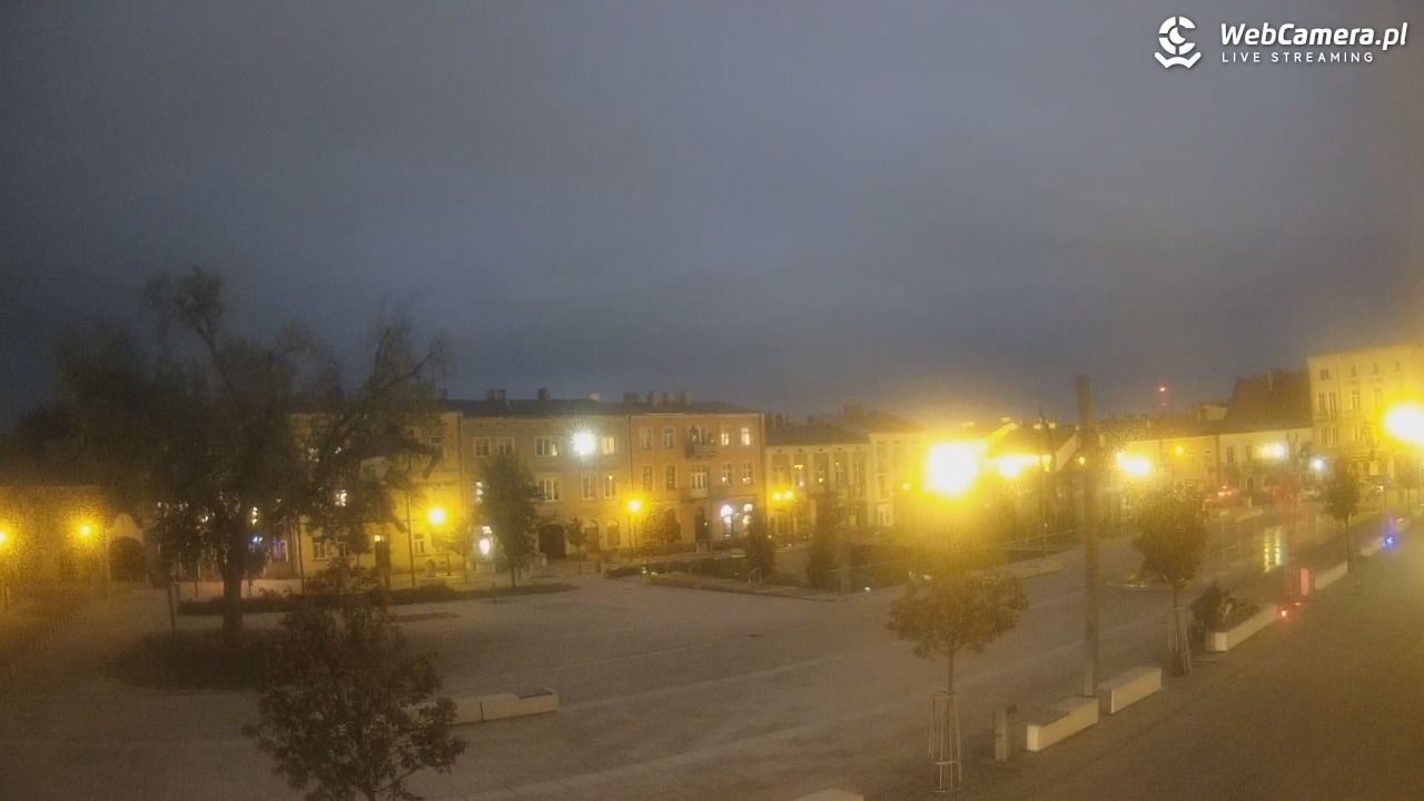 CZĘSTOCHOWA - widok na Stary Rynek - 18 wresień 2025, 19:30