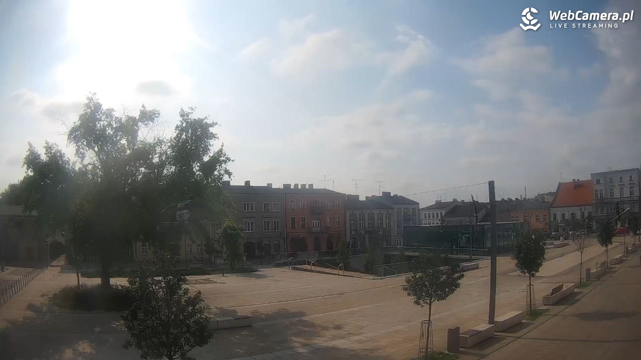 CZĘSTOCHOWA - widok na Stary Rynek - 16 czerwiec 2025, 08:17