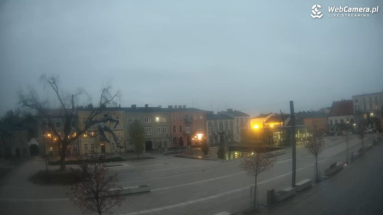 CZĘSTOCHOWA - widok na Stary Rynek - 02 listopad 2025, 16:29