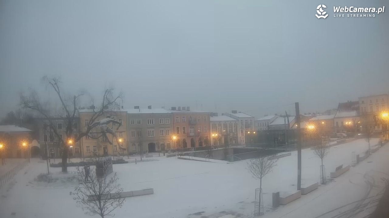CZĘSTOCHOWA - widok na Stary Rynek - 18 luty 2026, 06:40