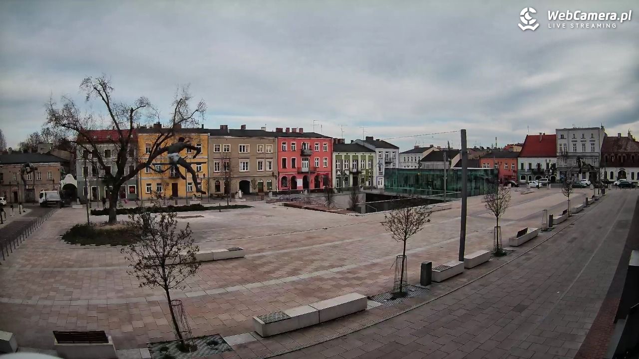 CZĘSTOCHOWA - widok na Stary Rynek - 05 kwiecień 2026, 17:15