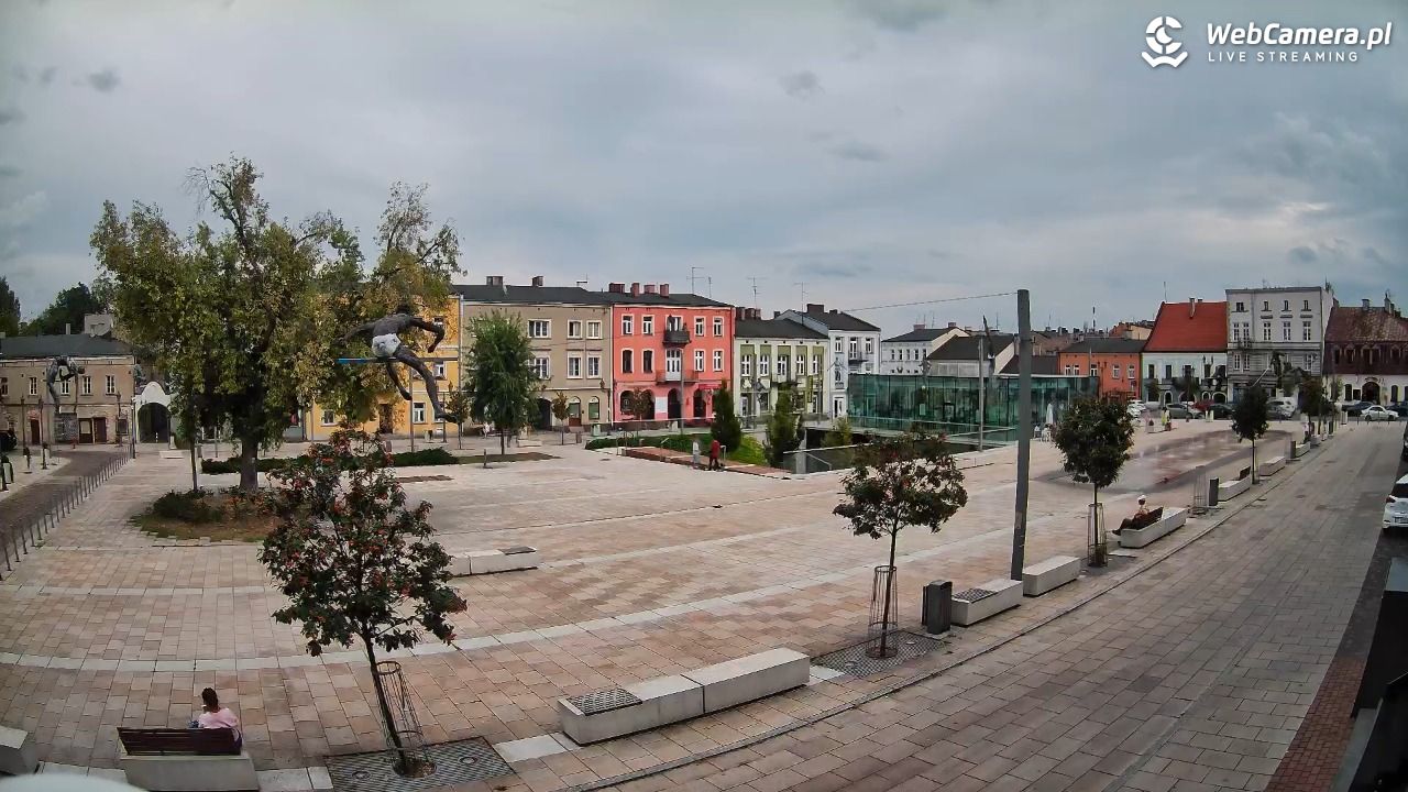 CZĘSTOCHOWA - widok na Stary Rynek - 19 sierpień 2026, 16:43