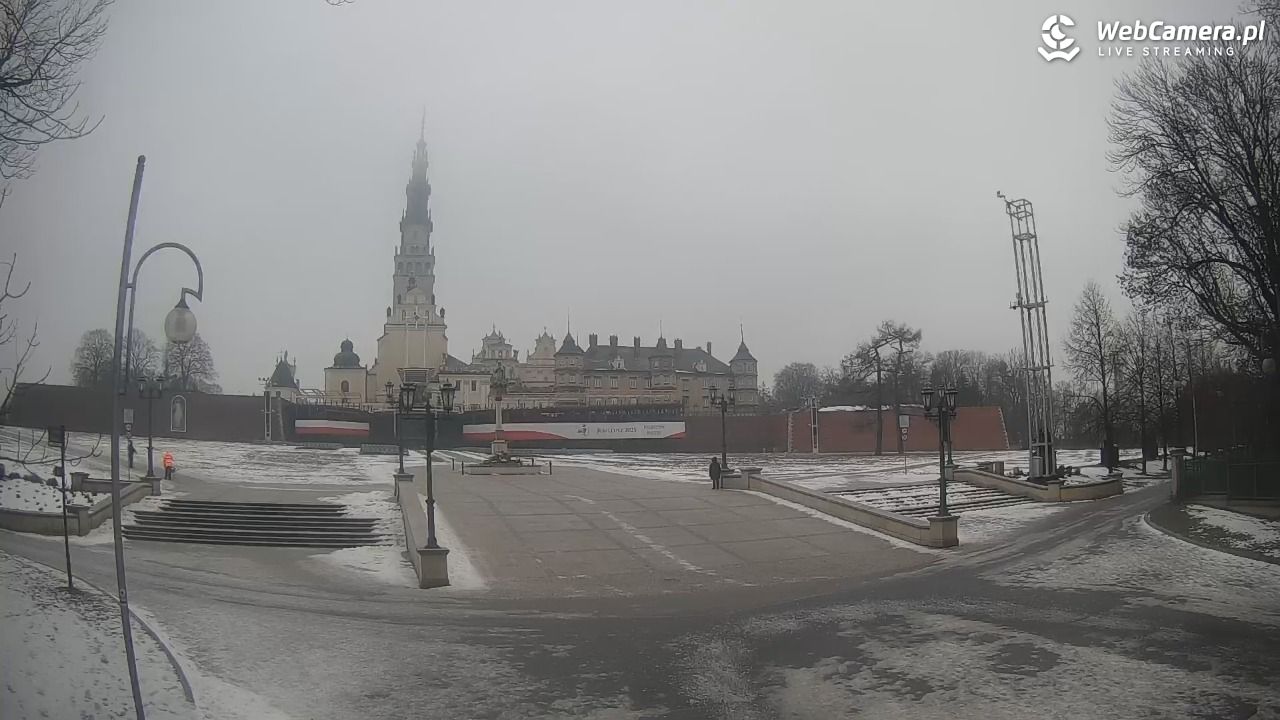 CZĘSTOCHOWA - widok na JASNĄ Górę - 25 styczeń 2026, 07:42