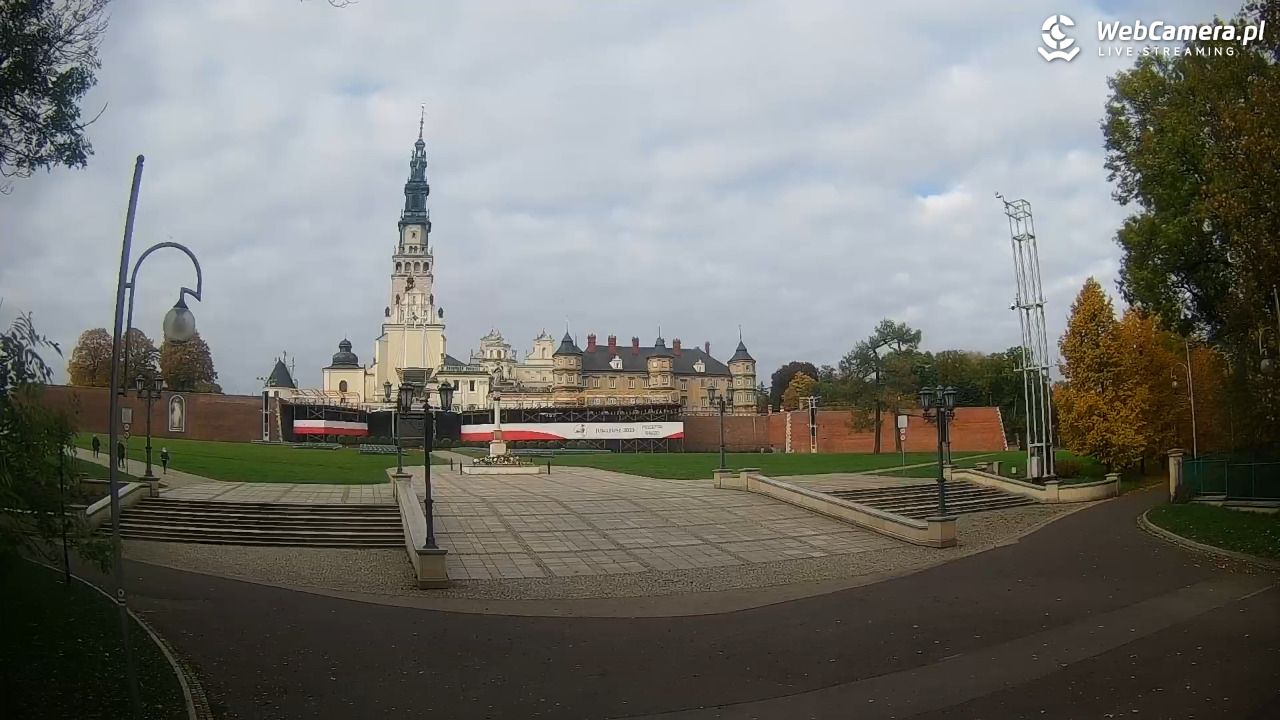 CZĘSTOCHOWA - widok na JASNĄ Górę - 16 październik 2025, 10:12