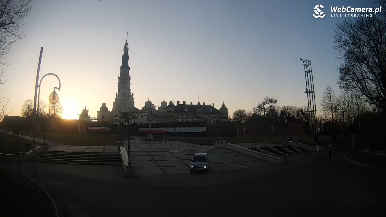 CZĘSTOCHOWA - widok na JASNĄ Górę - 14 marzec 2026, 17:13