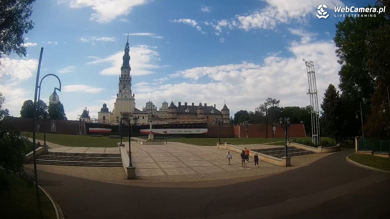 CZĘSTOCHOWA - widok na JASNĄ Górę - 09 wresień 2026, 14:18