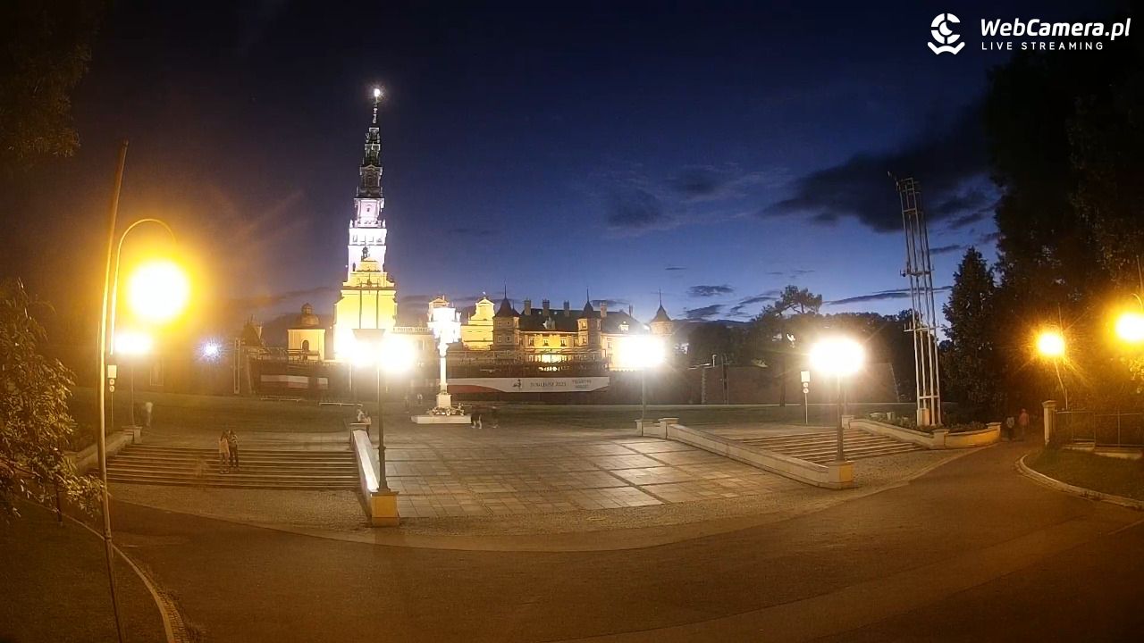 CZĘSTOCHOWA - widok na JASNĄ Górę - 01 sierpień 2025, 21:33