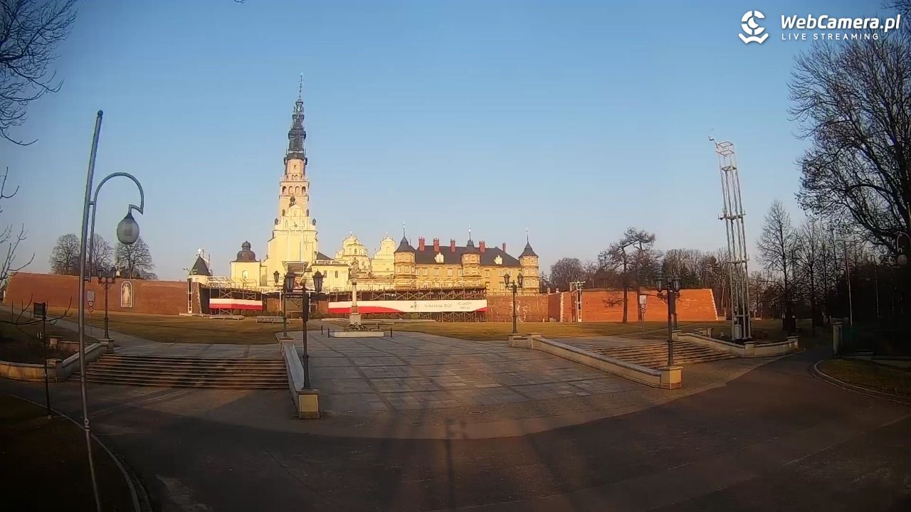 CZĘSTOCHOWA - widok na JASNĄ Górę - 11 marzec 2026, 07:15