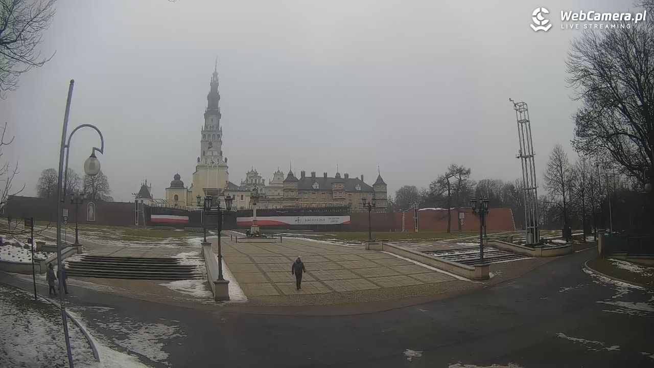 CZĘSTOCHOWA - widok na JASNĄ Górę - 28 styczeń 2026, 12:42