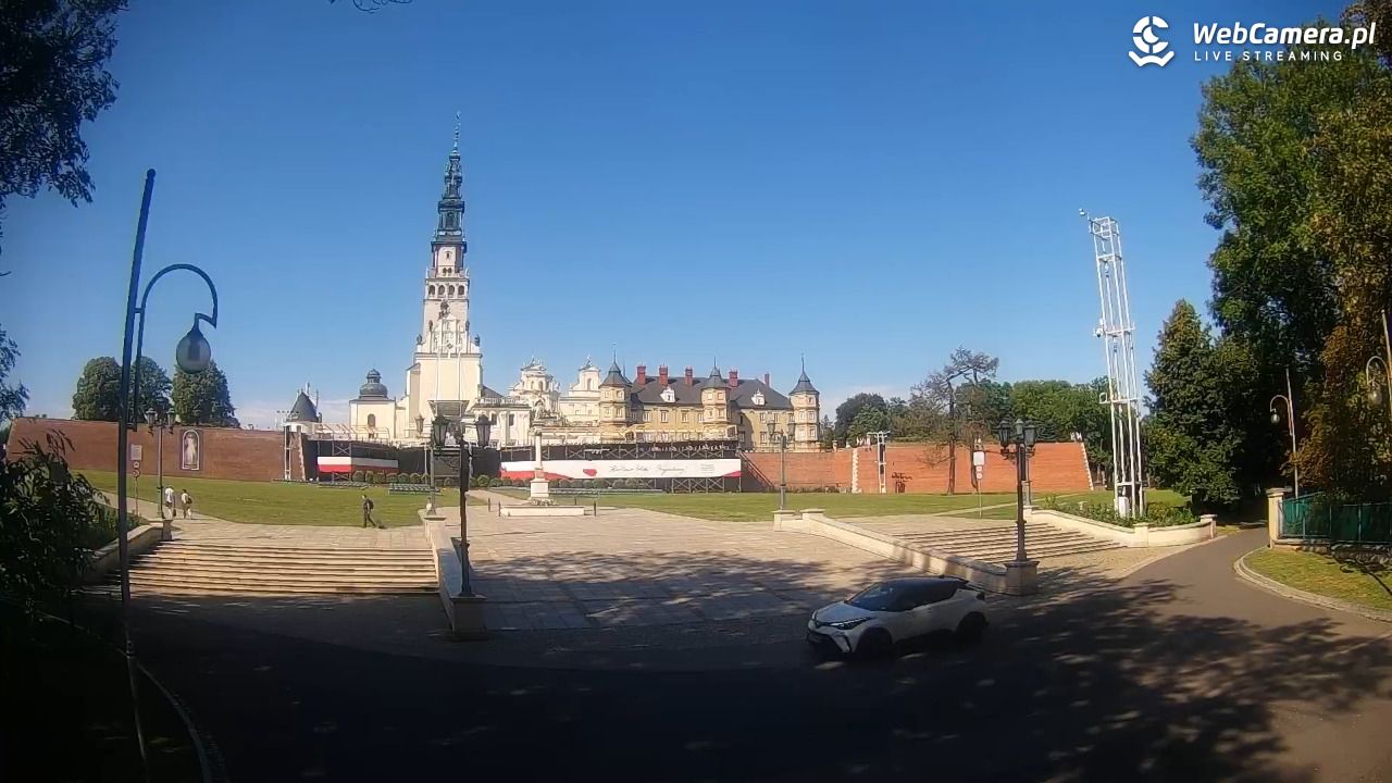 CZĘSTOCHOWA - widok na JASNĄ Górę - 09 wresień 2026, 10:50