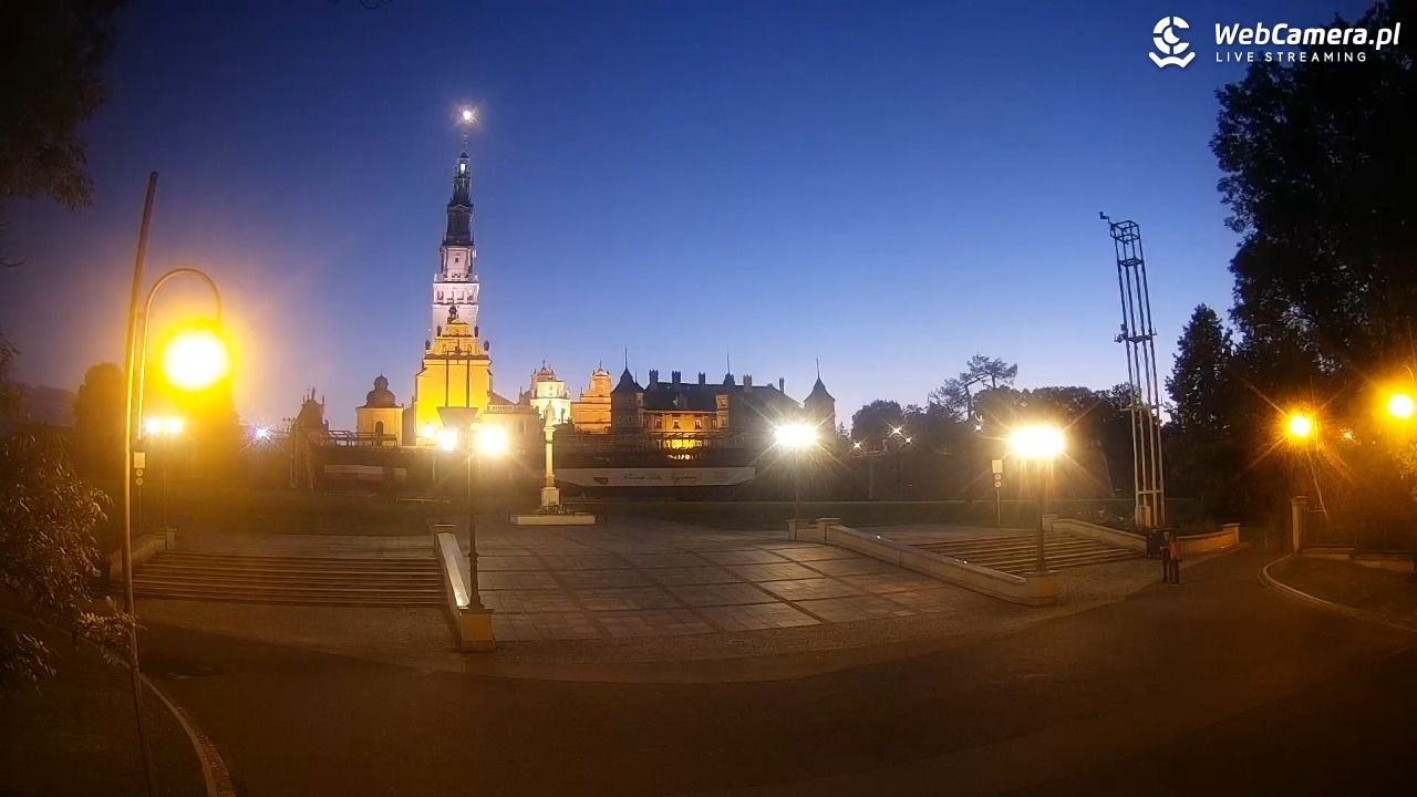 CZĘSTOCHOWA - widok na JASNĄ Górę - 27 lipiec 2026, 21:26