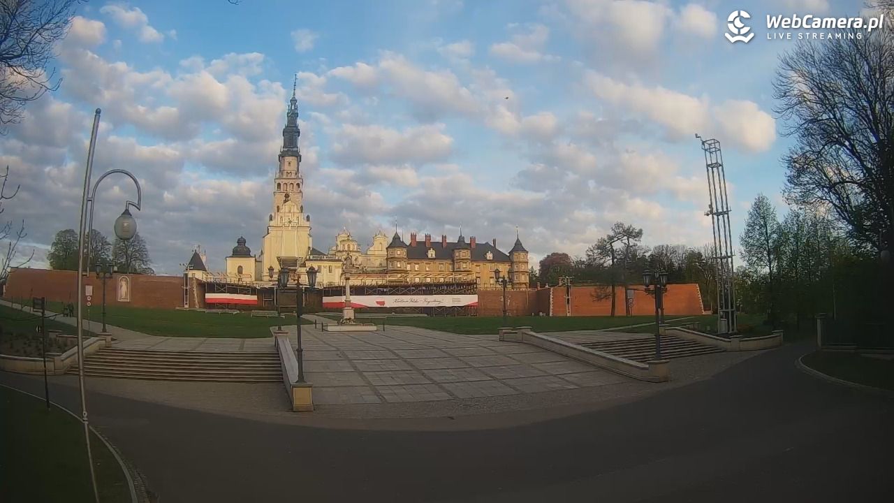 CZĘSTOCHOWA - widok na JASNĄ Górę - 28 kwiecień 2026, 06:23