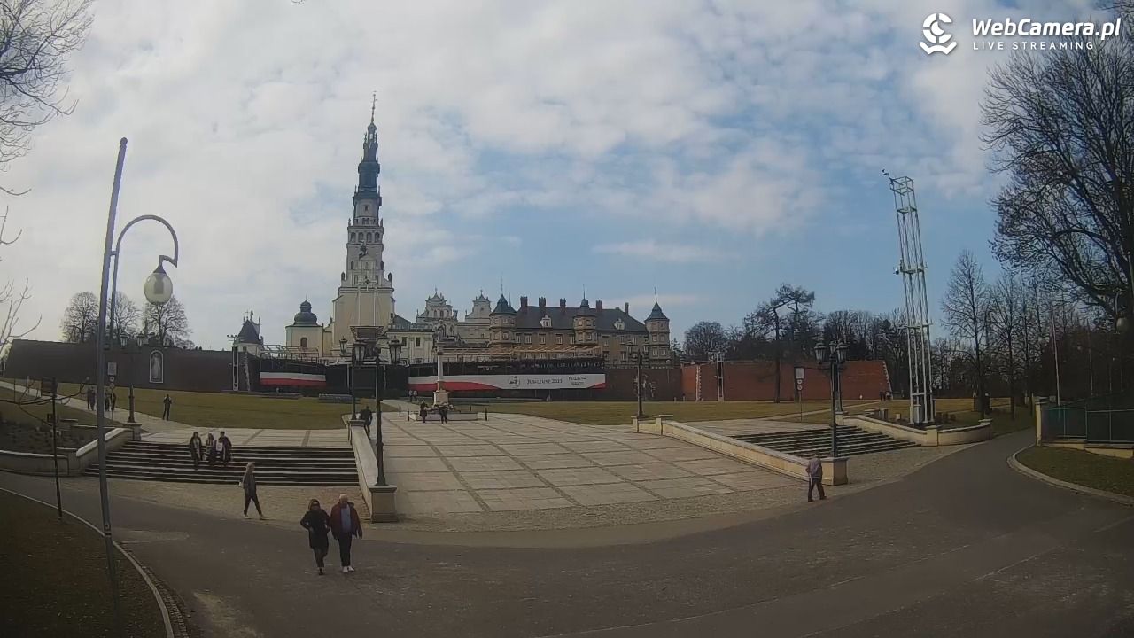 CZĘSTOCHOWA - widok na JASNĄ Górę - 15 marzec 2026, 12:58