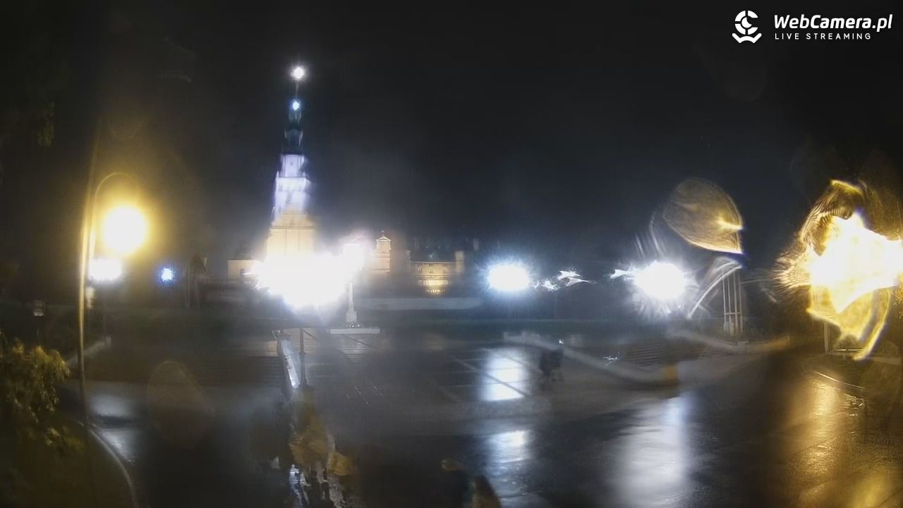 CZĘSTOCHOWA - widok na JASNĄ Górę - 11 wresień 2026, 21:31