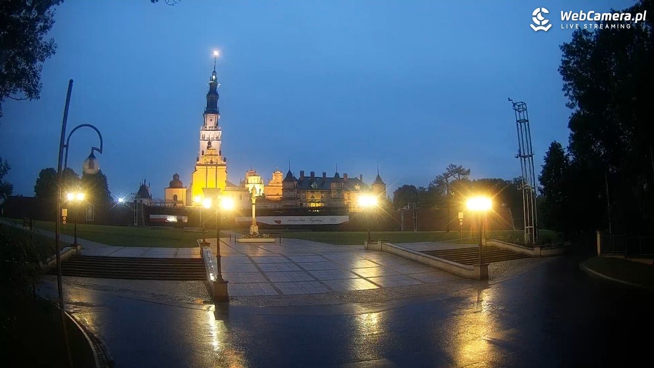 CZĘSTOCHOWA - widok na JASNĄ Górę - 10 czerwiec 2026, 21:18