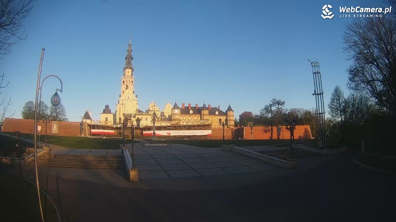 CZĘSTOCHOWA - widok na JASNĄ Górę - 27 kwiecień 2026, 06:22