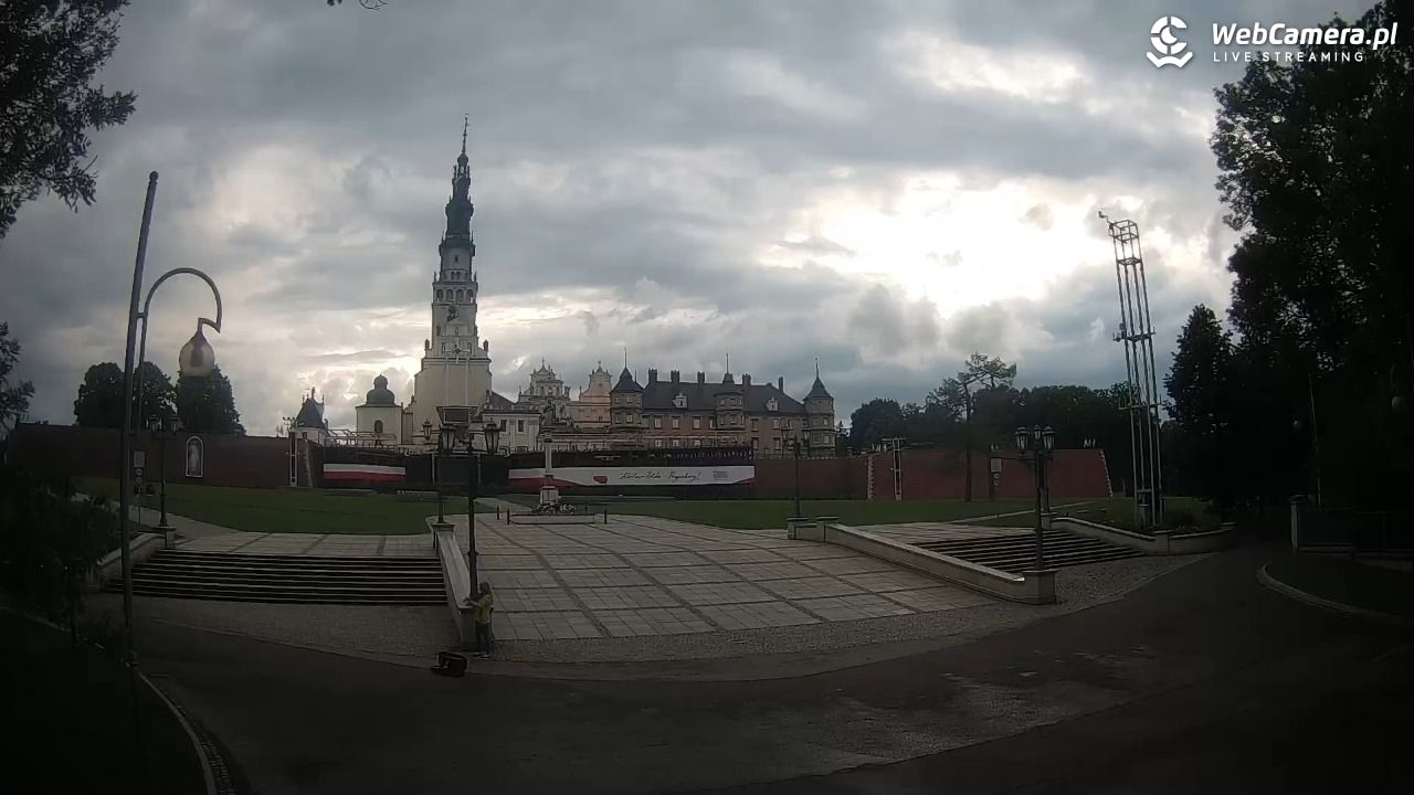 CZĘSTOCHOWA - widok na JASNĄ Górę - 13 czerwiec 2026, 20:58