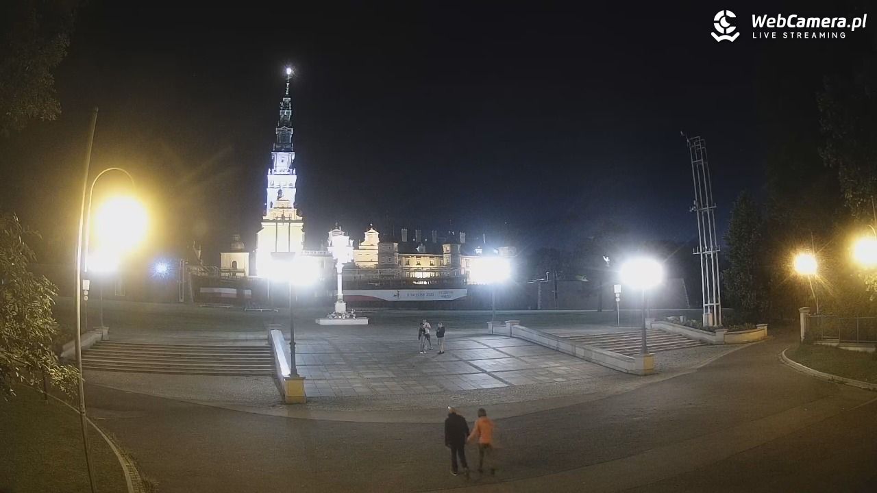 CZĘSTOCHOWA - widok na JASNĄ Górę - 01 sierpień 2025, 21:58