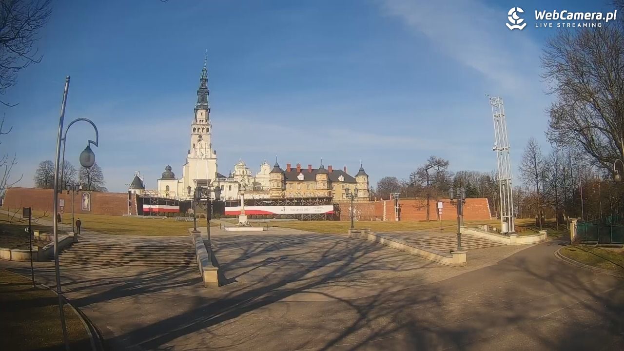 CZĘSTOCHOWA - widok na JASNĄ Górę - 15 marzec 2026, 08:51
