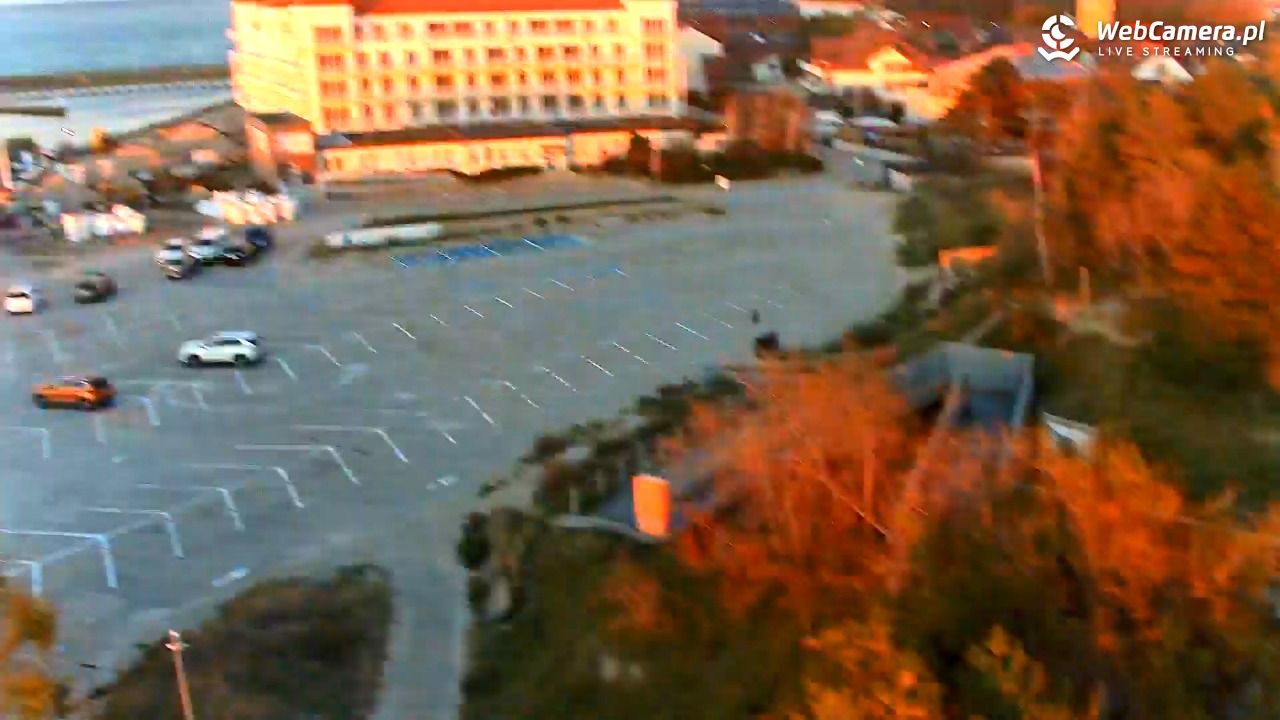 DARŁOWO - widok na plażę - 19 październik 2026, 15:44
