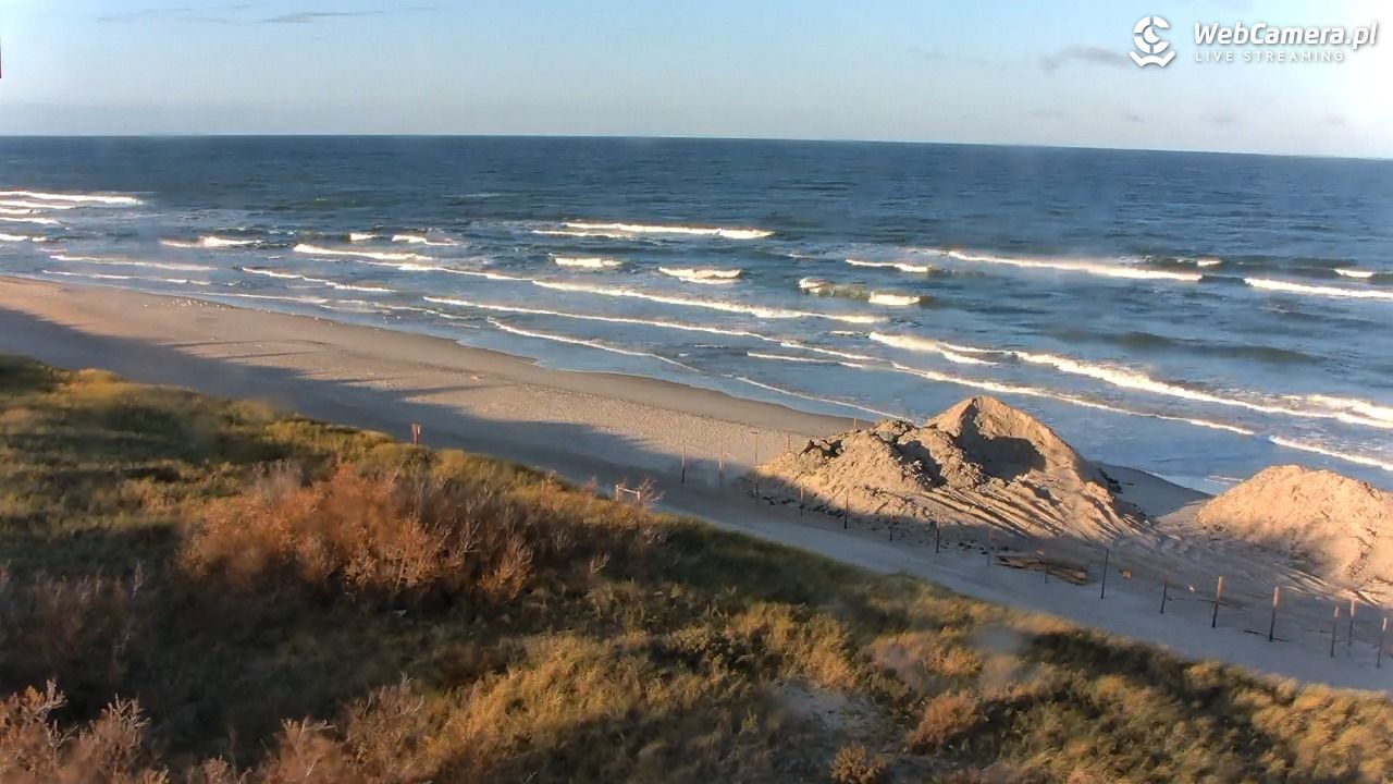 DARŁOWO - widok na plażę - 25 październik 2025, 09:06